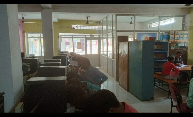 COMPUTER LAB 3 HARMILAP INSTITUTE OF EXCELLENCE